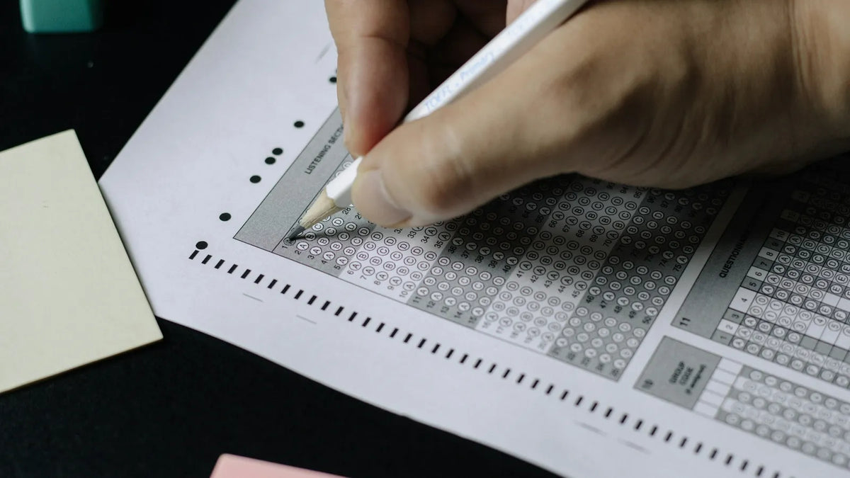 Nootropique pour les examens : ce qu’on prend la veille, ce qu’on évite